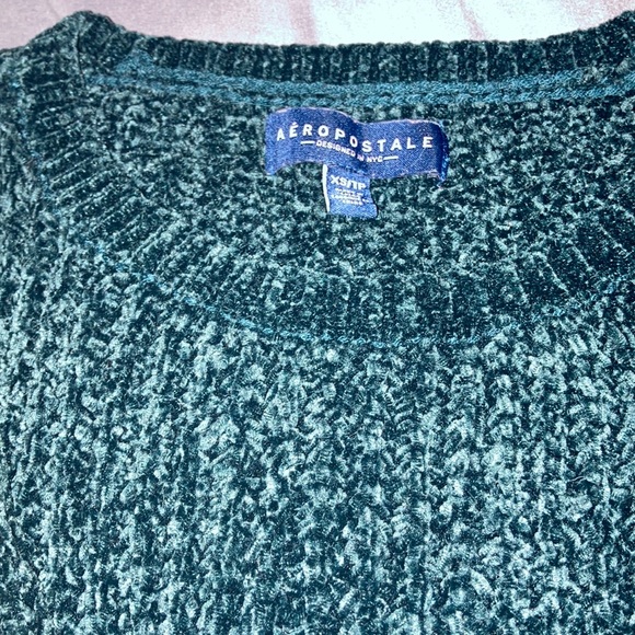 Dark green sweater - Picture 2 of 2